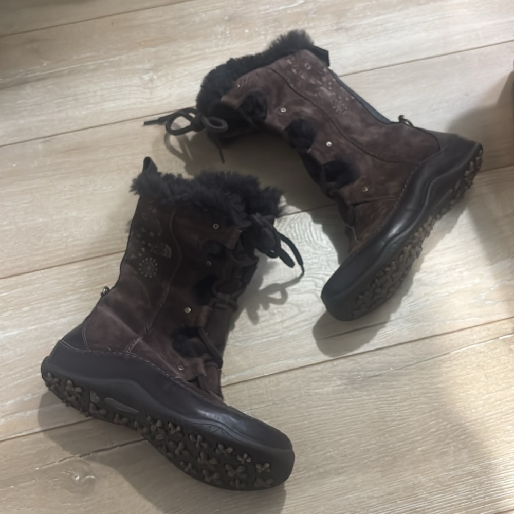 New The North Face Waterproof Brown Suede Snow Boots Size 5